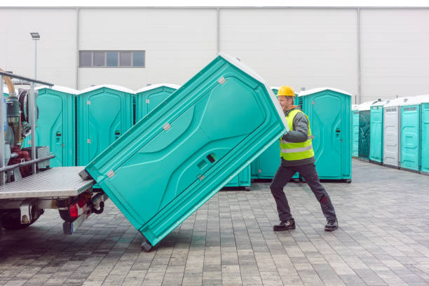 Best Portable Restroom Servicing (Cleaning and Restocking)  in Notasulga, AL